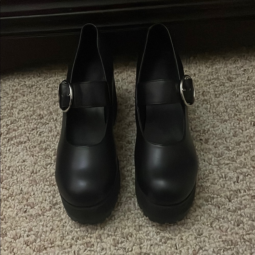 Current Mood Black Platform Shoes with Bold Design